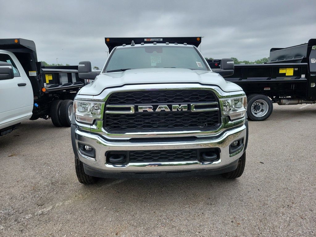 New 2024 Ram 5500 - photo 6