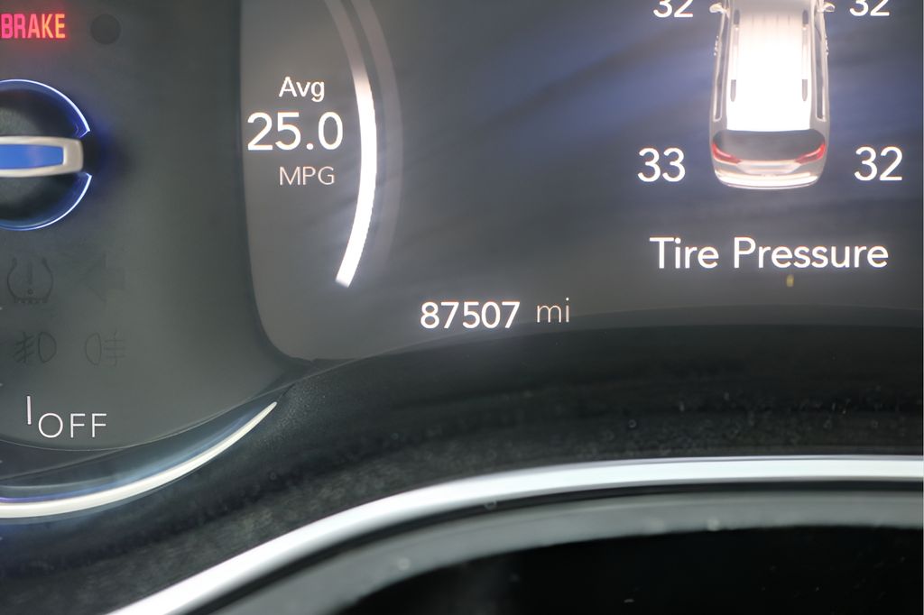 Used 2018 Chrysler Pacifica - photo 33