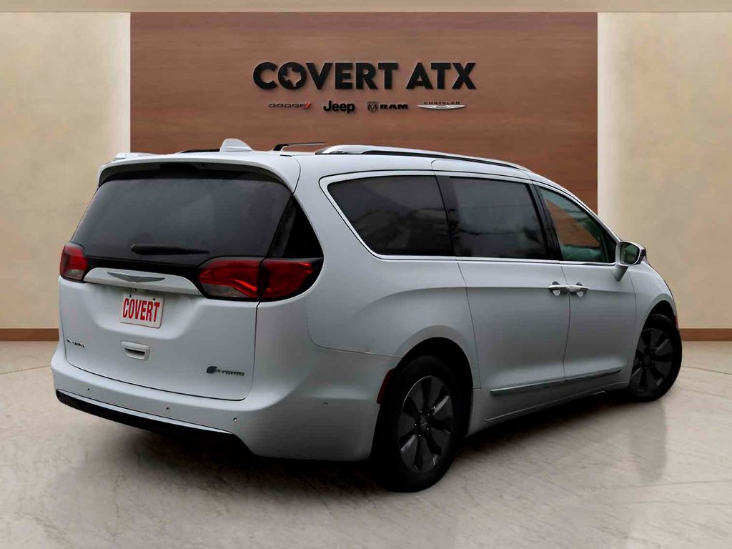 Used 2018 Chrysler Pacifica - photo 7