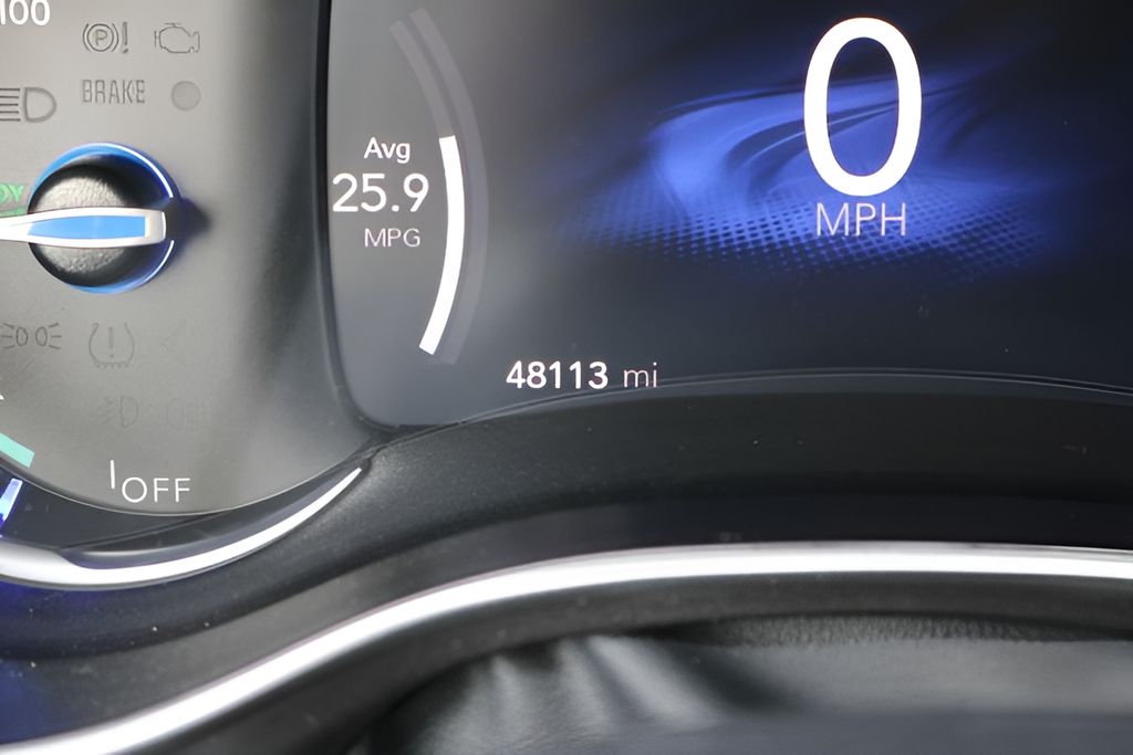 Used 2024 Chrysler Pacifica - photo 29