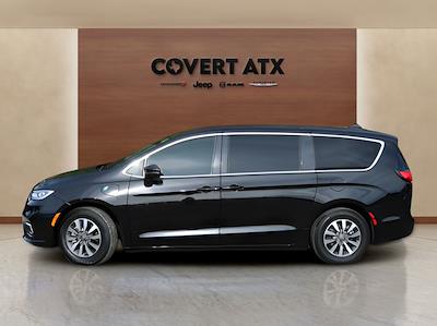 2024 Chrysler Pacifica FWD Minivan for sale #P04847 - photo 2