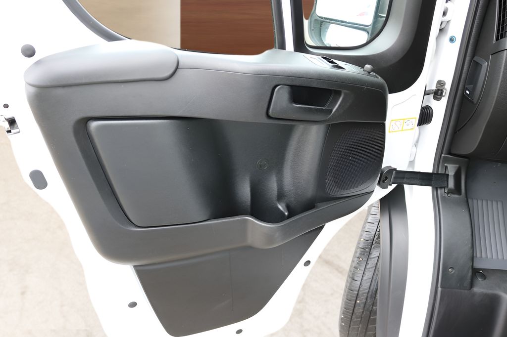 Used 2025 Ram ProMaster 2500 - photo 11