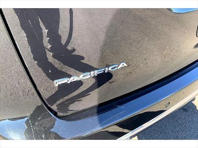 2024 Chrysler Pacifica FWD Minivan for sale #2449859T - photo 1
