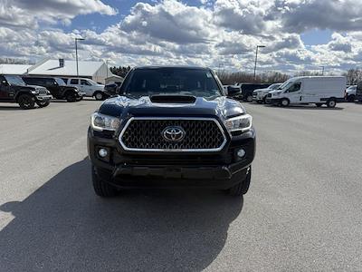 Used 2018 Toyota Tacoma - photo 1