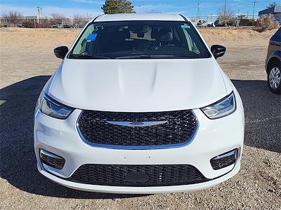 Used 2024 Chrysler Pacifica Touring L Minivan for sale #X12661 - photo 1