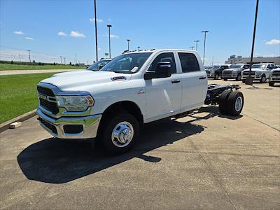 2024 Ram 3500 Crew Cab DRW 4x4, Cab Chassis for sale #10838 - photo 1