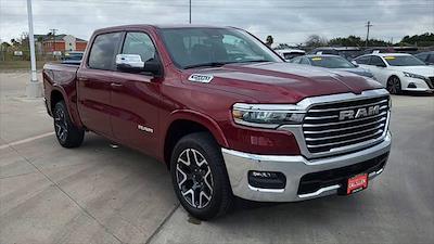Used 2025 Ram 1500 - photo 1