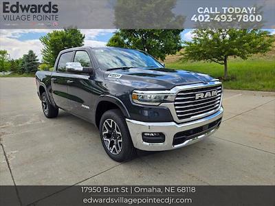 New 2025 Ram 1500 Laramie Crew Cab 4x4 Pickup for sale #V749870 - photo 1