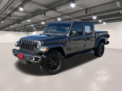 Used 2023 Jeep Gladiator - photo 1