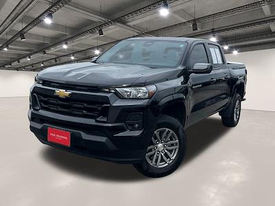 Used 2024 Chevrolet Colorado - photo 1