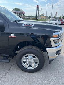 New 2025 Ram 2500 Tradesman Crew Cab 4x4 Pickup for sale #S250208 - photo 2