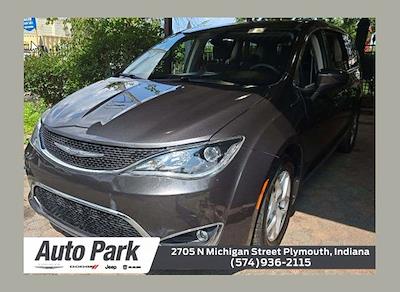 2017 Chrysler Pacifica FWD Minivan for sale #HR844769 - photo 1
