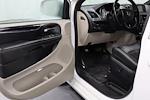 Used 2020 Dodge Grand Caravan SXT Minivan for sale #LR161477 - photo 7