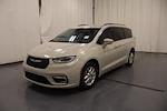 Used 2021 Chrysler Pacifica Touring L Minivan for sale #MR528112 - photo 5