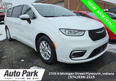 Used 2023 Chrysler Pacifica Touring Minivan for sale #PR555654 - photo 1