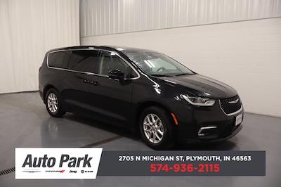 Used 2023 Chrysler Pacifica Touring L Minivan for sale #PR587391 - photo 1