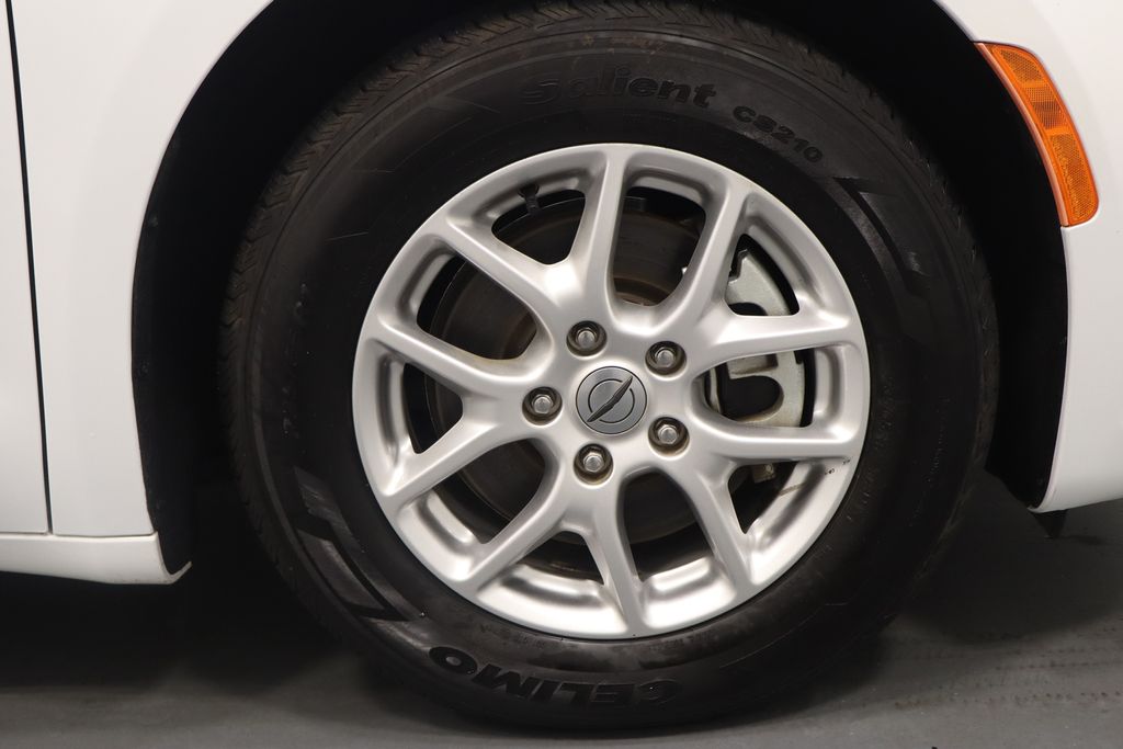 Used 2023 Chrysler Pacifica - photo 30