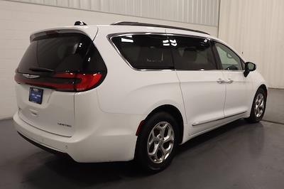 Used 2023 Chrysler Pacifica Limited Minivan for sale #PR613039 - photo 2