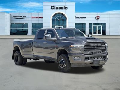 2025 Ram 3500 Crew Cab DRW 4WD Pickup for sale #SG502185 - photo 1