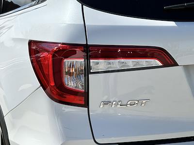 Used 2020 Honda Pilot - photo 1