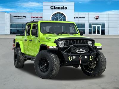 Used 2021 Jeep Gladiator - photo 1