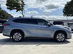 2021 Toyota Highlander FWD SUV for sale #MS048274A - photo 3