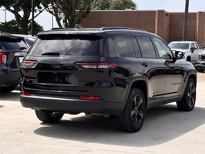2022 Jeep Grand Cherokee L 4x2 SUV for sale #N8537451 - photo 2