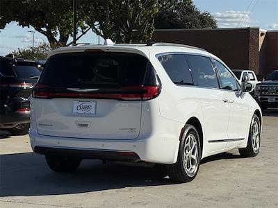 2022 Chrysler Pacifica AWD Minivan for sale #NR180453A - photo 2
