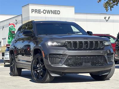 Used 2023 Jeep Grand Cherokee Altitude for sale #P8106171A - photo 1