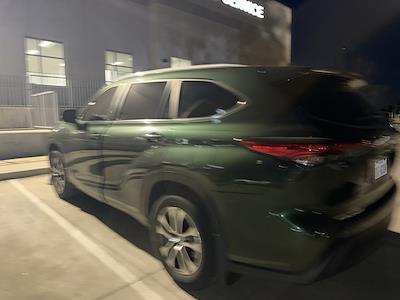 Used 2023 Toyota Highlander XLE for sale #PS506151A - photo 2