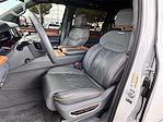 Used 2023 Jeep Grand Wagoneer Series III 4x4 SUV for sale #PF5008016A - photo 23