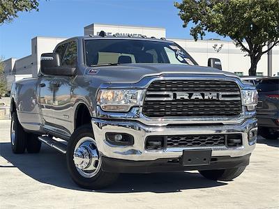 2024 Ram 3500 Crew Cab DRW 4x4 Pickup for sale #RG337113 - photo 1