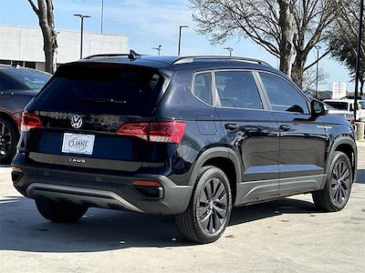 Used 2024 Volkswagen Taos - photo 1