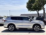 Used 2024 Mitsubishi Outlander SE 4x4 SUV for sale #RZ050166 - photo 4
