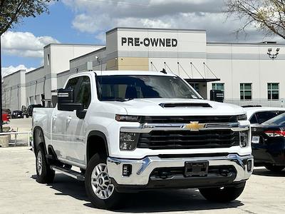 Used 2025 Chevrolet Silverado 2500 - photo 1