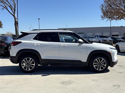 Used 2025 Chevrolet Trailblazer LT for sale #SB120438 - photo 2