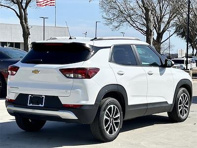 Used 2025 Chevrolet Trailblazer - photo 1