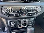 2025 Jeep Gladiator Crew Cab 4x4 Pickup for sale #SL522952A - photo 17