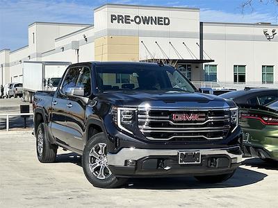 Used 2025 GMC Sierra 1500 - photo 1