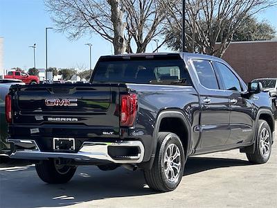 Used 2025 GMC Sierra 1500 - photo 1