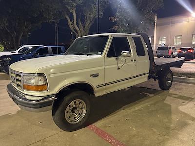 1997 Ford F-250 Super Cab 4x2 Flatbed Truck for sale #VEB33679A - photo 2