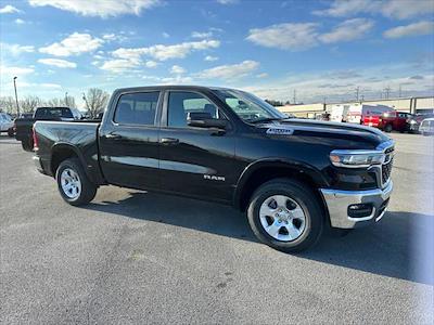 2025 Ram 1500 Crew Cab 4x4, Pickup for sale #402318 - photo 2