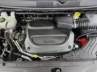 2024 Chrysler Pacifica FWD Minivan for sale #DP0199 - photo 2