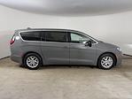 Used 2025 Chrysler Pacifica Select Minivan for sale #EP0361 - photo 6
