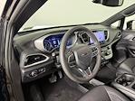 Used 2025 Chrysler Pacifica Select Minivan for sale #EP0374 - photo 18