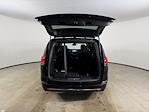 Used 2025 Chrysler Pacifica Select Minivan for sale #EP0374 - photo 9