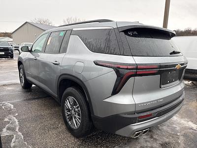 Used 2025 Chevrolet Traverse LT for sale #66066 - photo 2