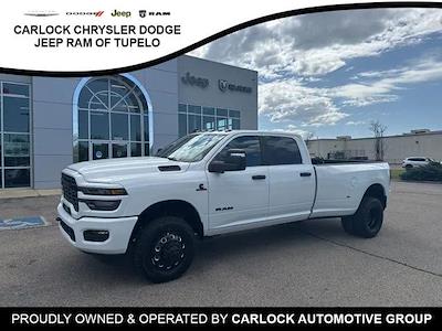 New 2025 Ram 3500 Big Horn Crew Cab 4x4 DRW Pickup for sale #509466 - photo 1