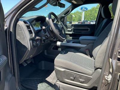 New 2025 Ram 2500 Big Horn Crew Cab 4x4 Pickup for sale #500218 - photo 2