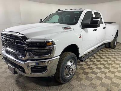 New 2026 Ram 3500 Tradesman Crew Cab for sale #602310 - photo 2